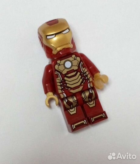 Фигурка коллекционная