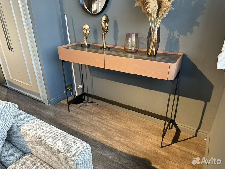 Консольный столик iris