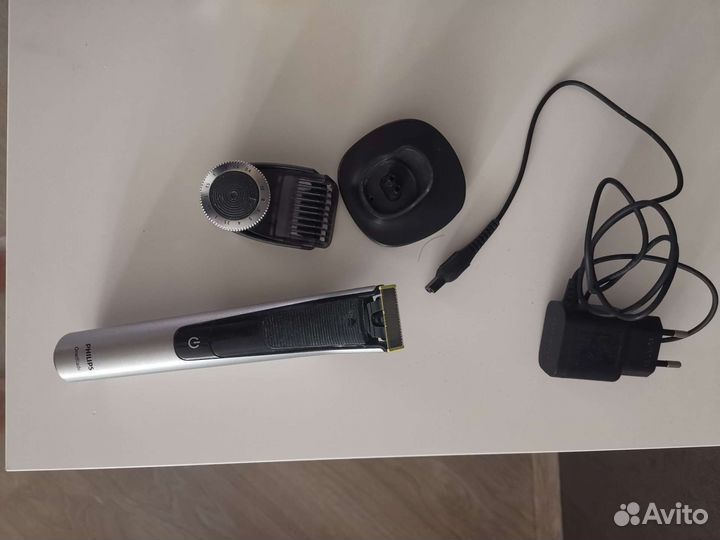 Триммер Philips OneBlade Pro QP6520/20