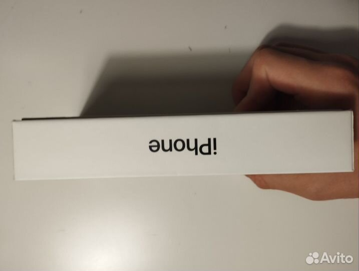 Коробка от iPhone 13 mini