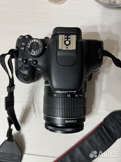 Зеркальный фотоаппарат Canon EOS 600d