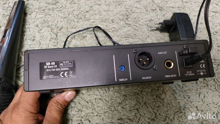 Микрофон беспроводной