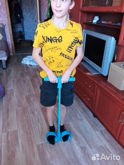 Тренажер для рук, пресса и ног