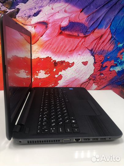 Офисный ноутбук HP 15.6
