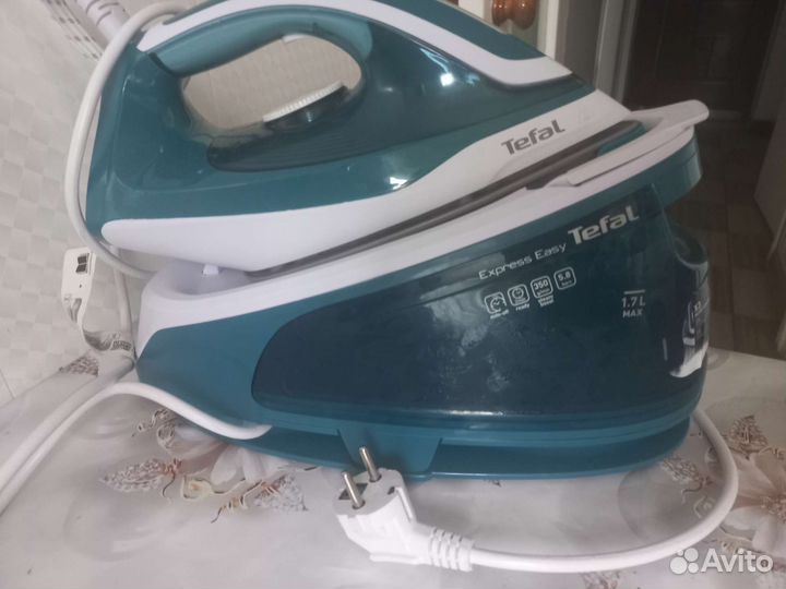 Утюг с парогенератором tefal