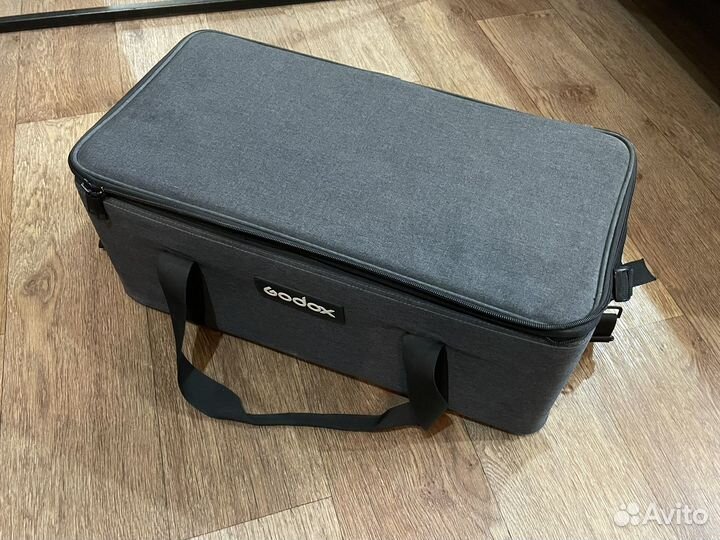 Осветитель светодиодный Godox VL300 с пультом