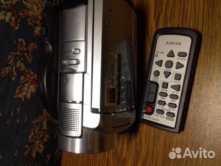 Видео камера sony HDR-UX7E