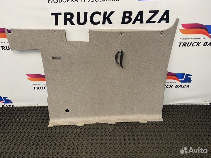 Обшивка салона правая Daf XF106