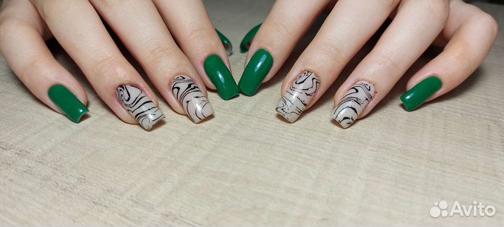 Мастер маникюра и педикюра