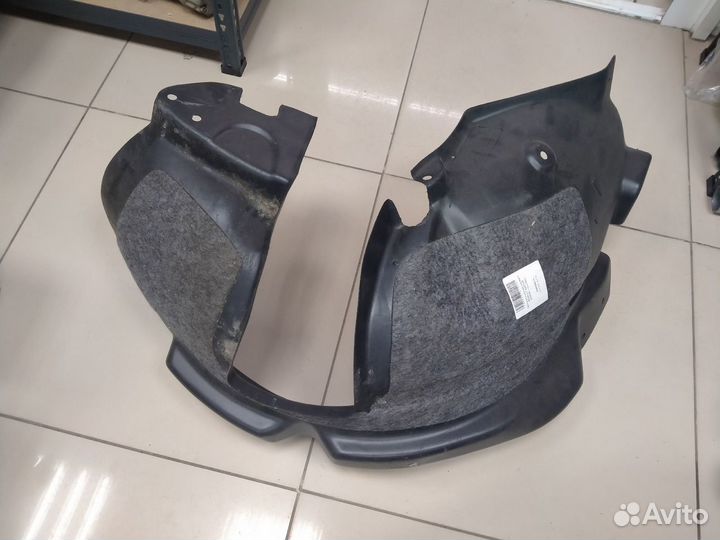 Подкрылок передний левый Renault Kaptur