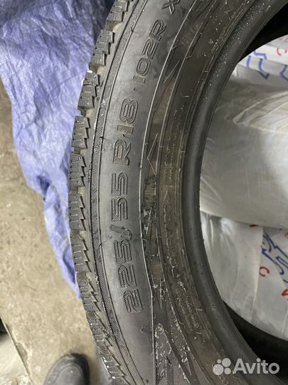 Nokian Tyres Hakkapeliitta R2 225/55 R18 27M