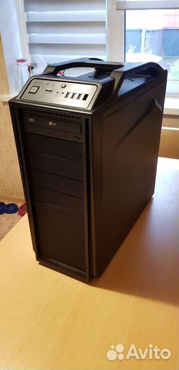 Игровой Sabertooth 990FX+RX580