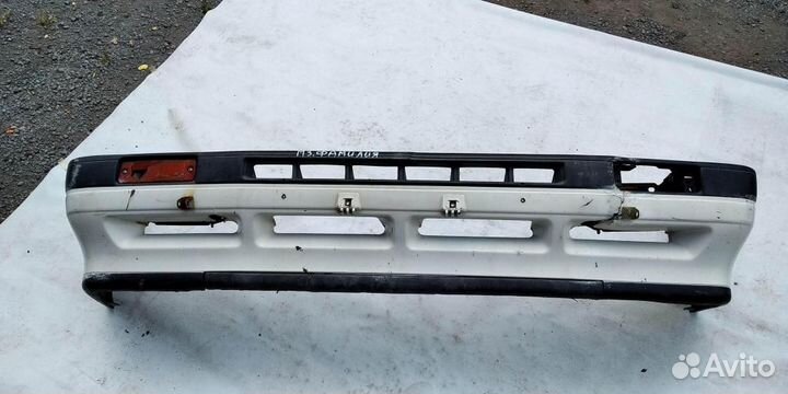 Бампер передний Mazda Familia 87-90г