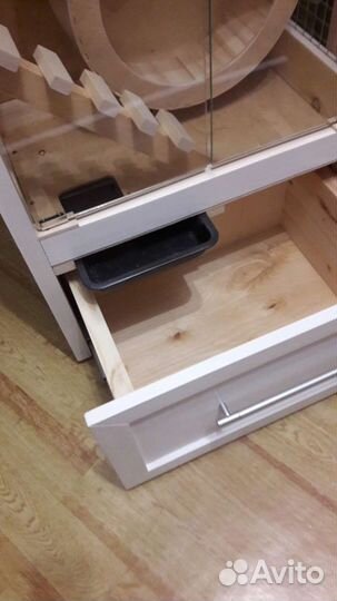 Витрина для шиншилл