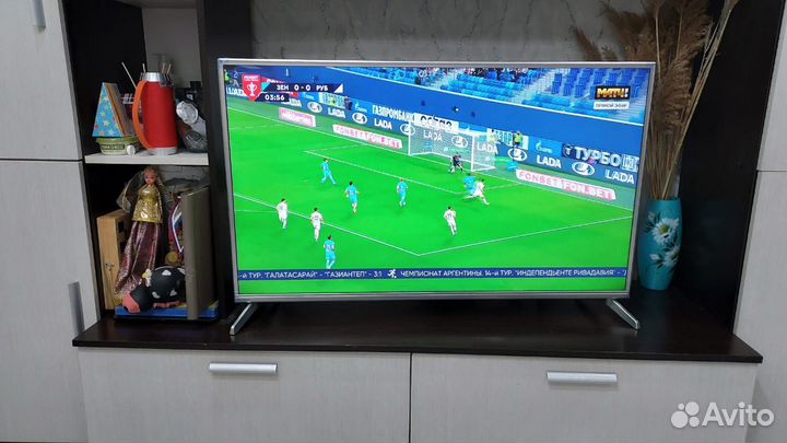 Телевизор SMART tv 43 бу