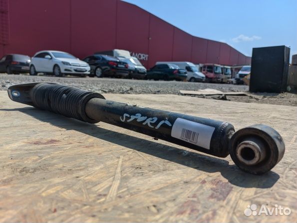 Kia Sportage 4 амортизатор задний