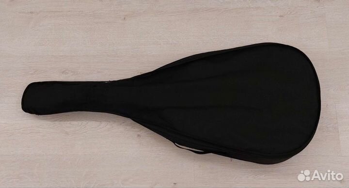 Акустическая гитара