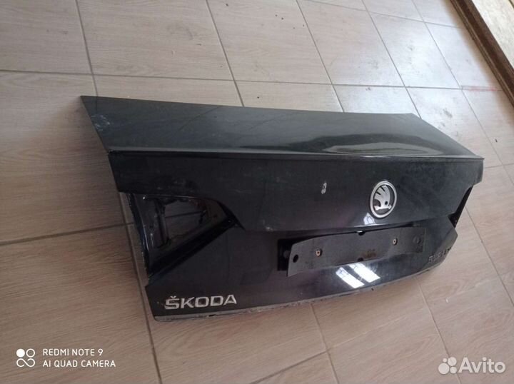 Крышка багажника, 2014Г, шкода супер Б