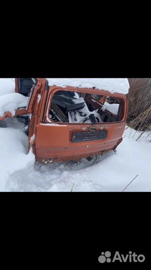 Крышка багажника Хонда HR-V