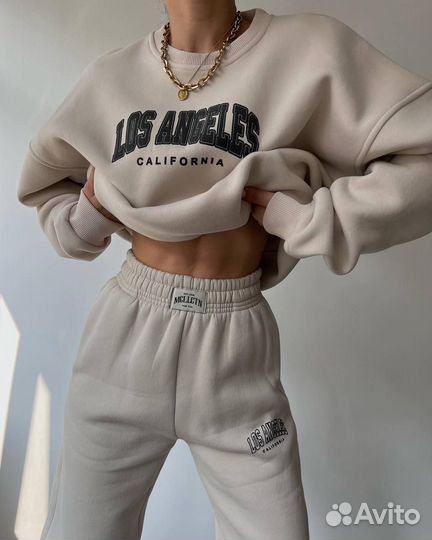 Спортивный костюм женский теплый