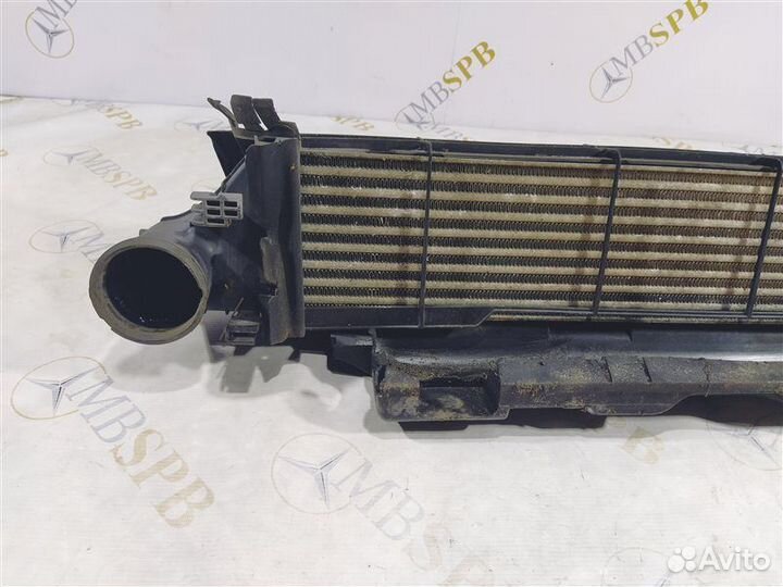 Интеркулер Mercedes C-Class W203