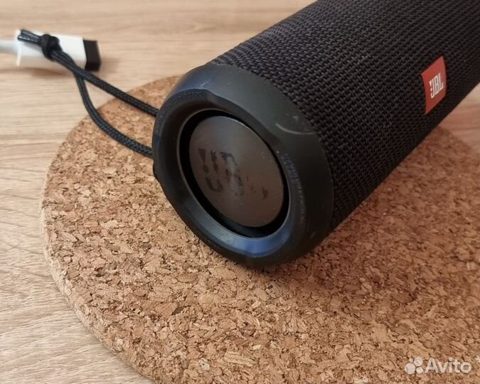 Колонки JBL Flip 3,JBL Clip,bluetooth, цена за все