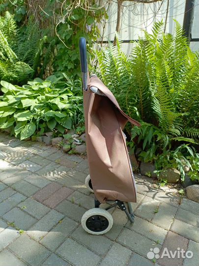 Сумка на колесах новая