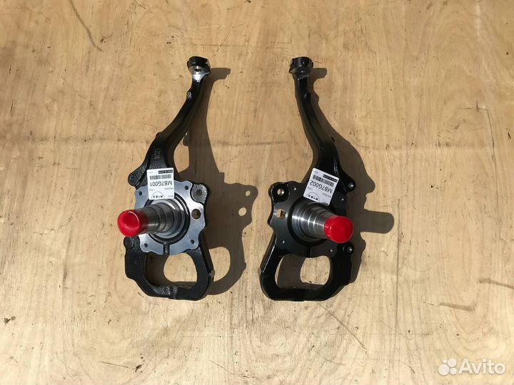 Поворотный кулак Toyota Land Cruiser Lexus LX470