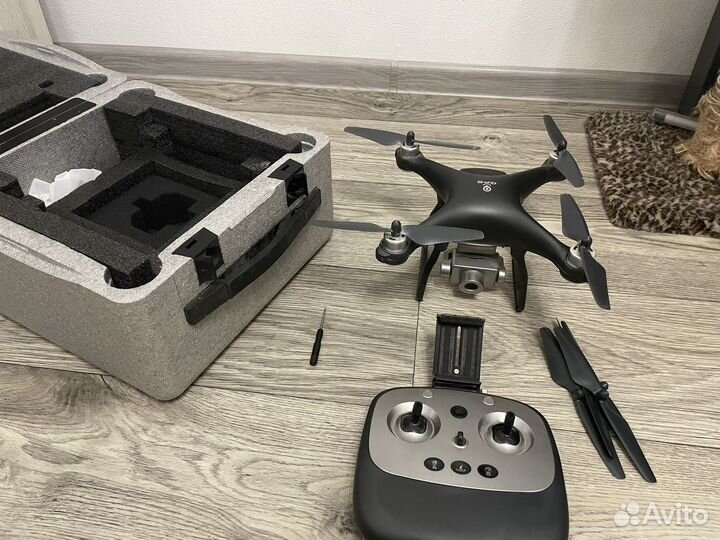 Квадрокоптер с камерой