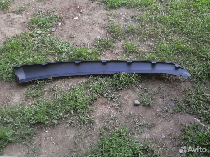 Накладка на передний бампер фокус 3