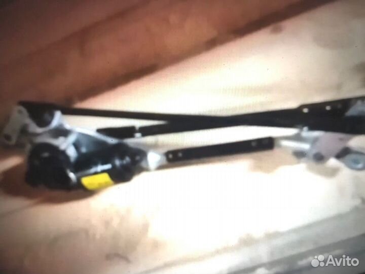 Трапеция дворников Kia Stinger 3.3