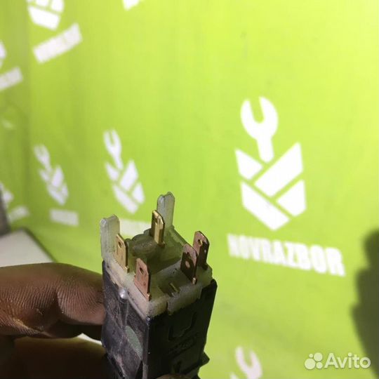 Кнопка обогрева заднего стекла Шкода Фелиция