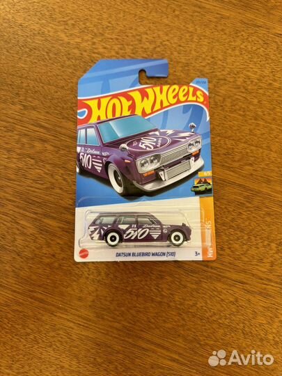 Hot wheels datsun bluebird wagon 510
