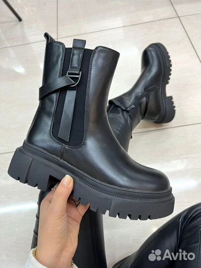 Новые чёрные ботинки 40,5 Челси весна женские