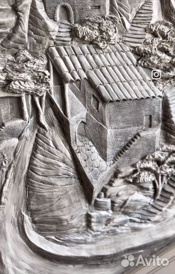 Барельеф и интерьерные картины