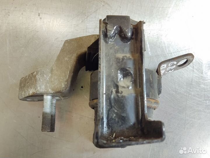 Опора двигателя правая Lifan X60 2012-2021