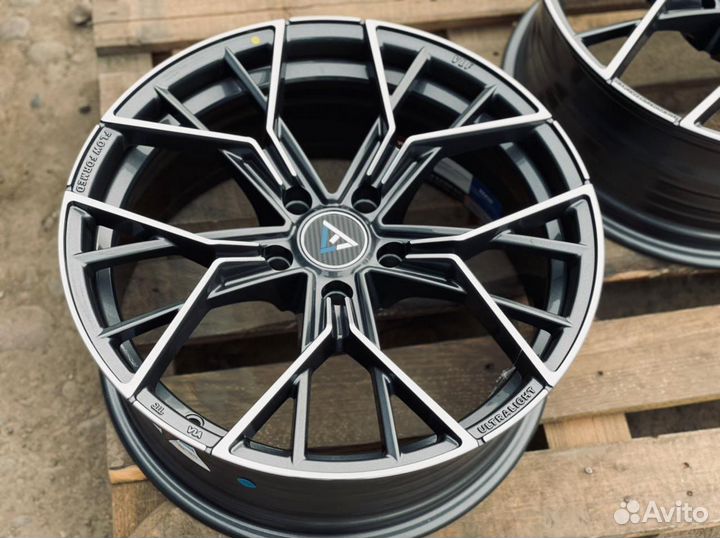 Диски Wheelegend R18 5x112 Audi Skoda Volkswagen