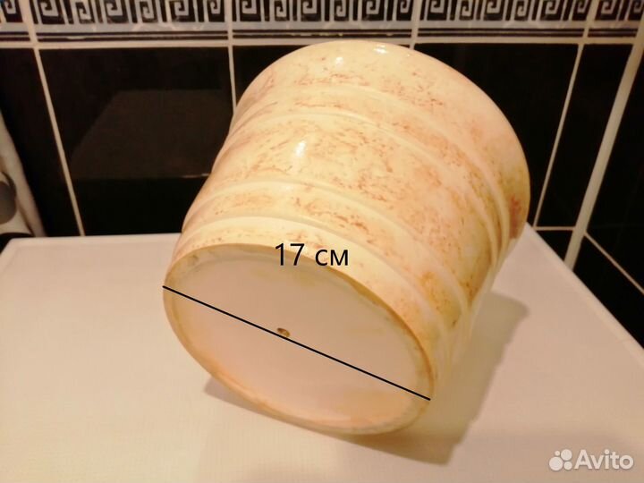 Керамический цветочный горшок