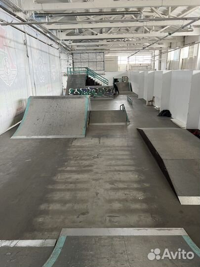 Роллердром/скейтпарк, аренда роликов