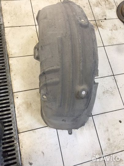 Подкрылок задний правый Hyundai Santa Fe DM G4KE