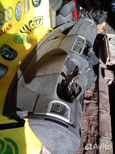 Торпеда передняя панель передняя Skoda Fabia