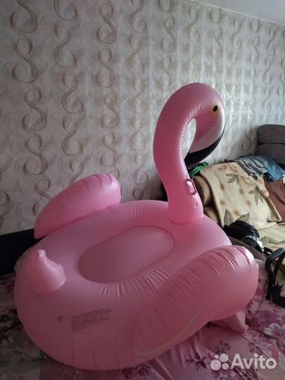 Надувной матрас фламинго