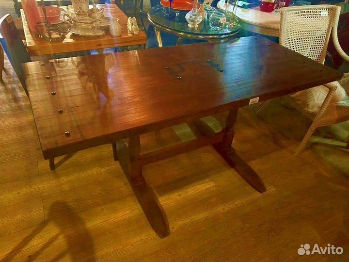 Стол из массива