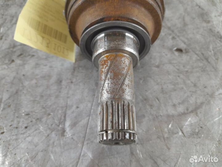 Привод передний левый Opel Corsa C 2000-2006