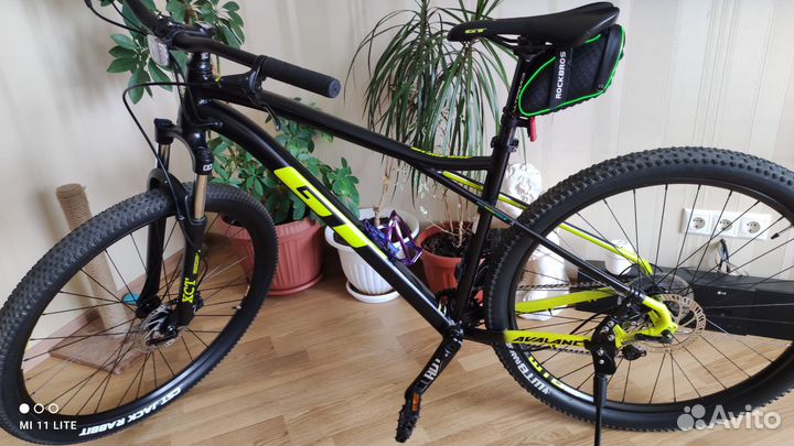Велосипед GT avalanche sport