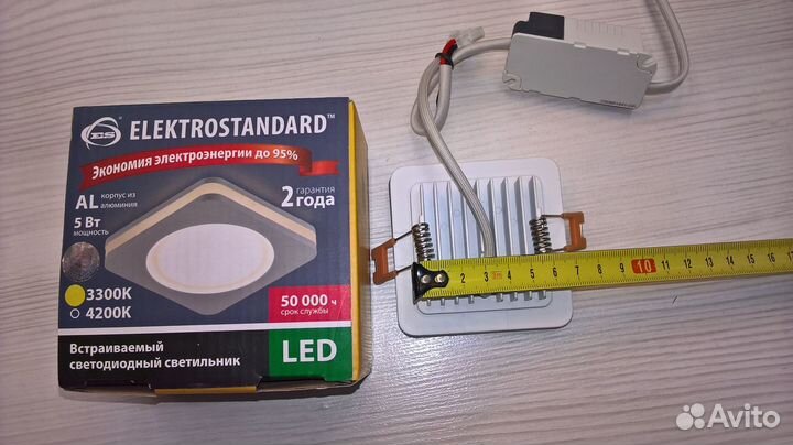 Встраиваемый светильник светодиодный DSK80 5W 3300