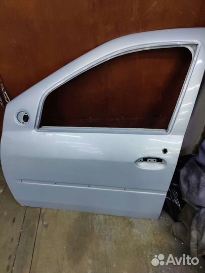 Дверь передняя левая (водителя) Renault Logan 1