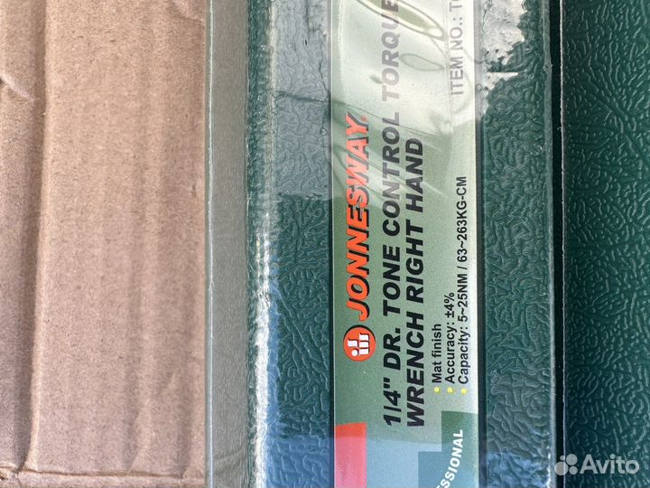 Динамометрический ключ Jonnesway 5-25 Н/м