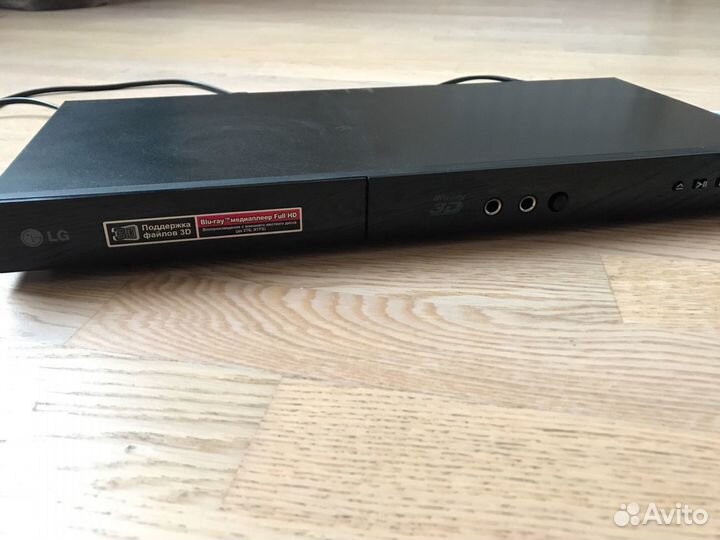 3D/2D BLU-RAY/DVD плеер с караоке