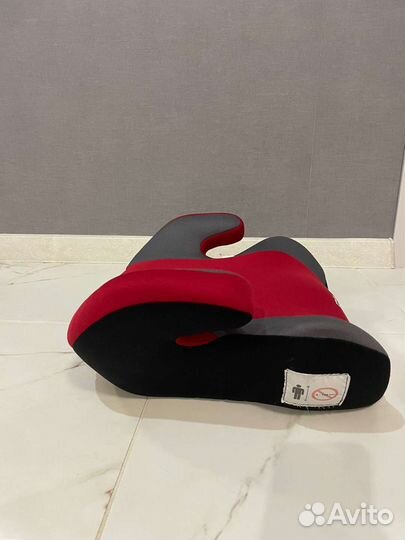 Детское автокресло бустер